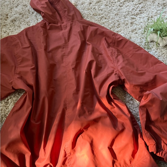 Original weatherproof, vintage NWT burgundy and red windbreaker UPS jack… - Picture 9 of 9